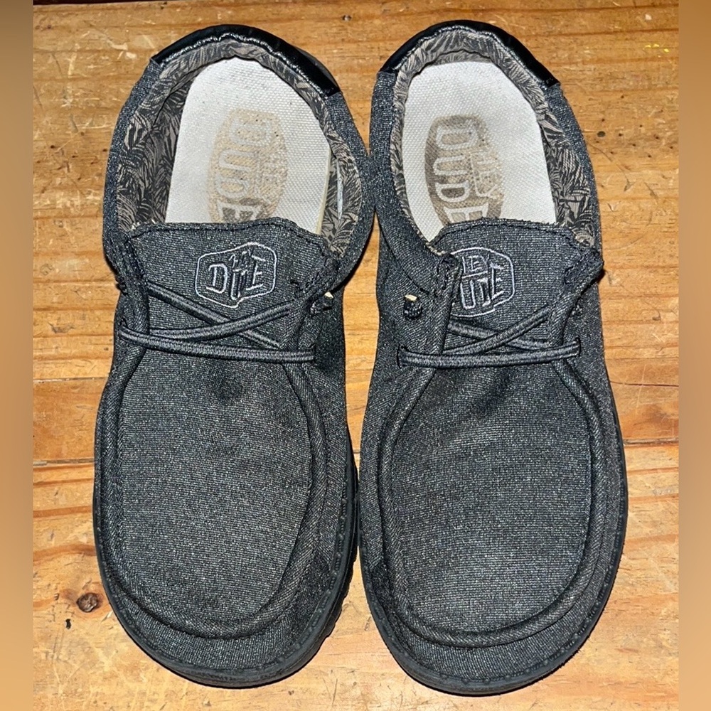 Hey Dude Wally Big Kids Boat Shoes - Black - Youth Sz 6